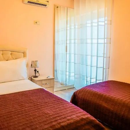 Luxury & * Korce